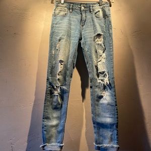 Miss Me Ripped Skinny Jeans size 26